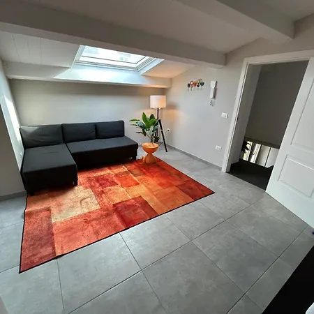 ゲストハウス Maison Vanvitelli カゼルタ