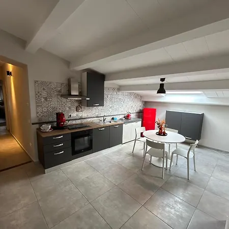 Maison Vanvitelli ゲストハウス