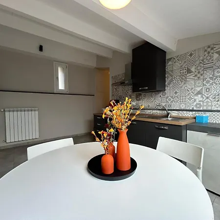 ゲストハウス Maison Vanvitelli 4*