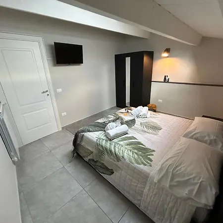 ゲストハウス Maison Vanvitelli 4*